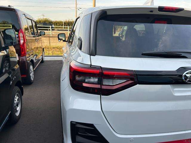 アフターサービスもお任せ下さい！！ 自社整備工場を完備しております！！ 国土交通省指定整備工場なので車検も最短45分で終わります♪