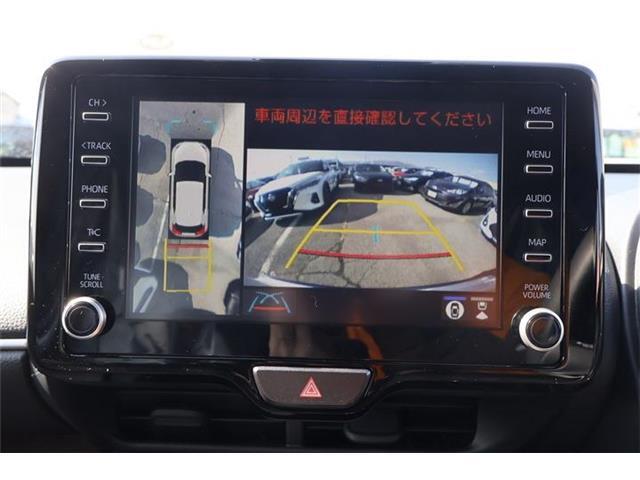 全周囲モニター付で、車庫入れも駐車もラクラクです。