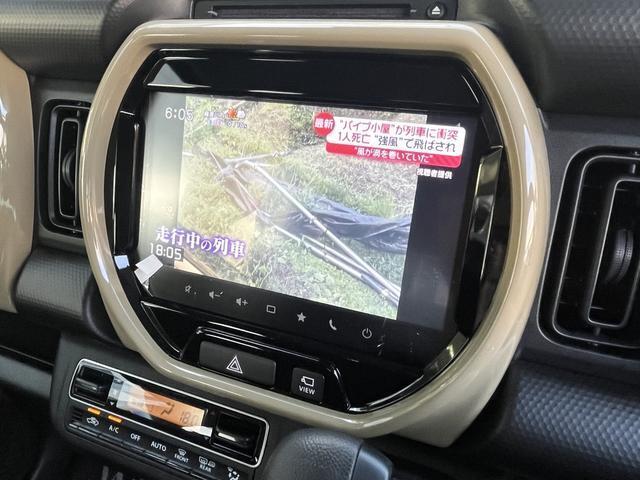 大型の9インチHDディスプレイスマートフォン連携機能付きメモリーナビを装備☆
