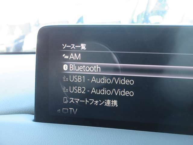 フルセグTV対応！CD・DVD再生・Bluetooth接続も可能です。