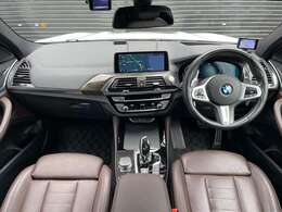 LIBERALAは、輸入車選びの新たなスタイルを提案するインポート・セレクト・ブランドです。オーナー様となる方がクルマから直接感じる感性を第一にした、最良の一台との出会いをコーディネートいたします。