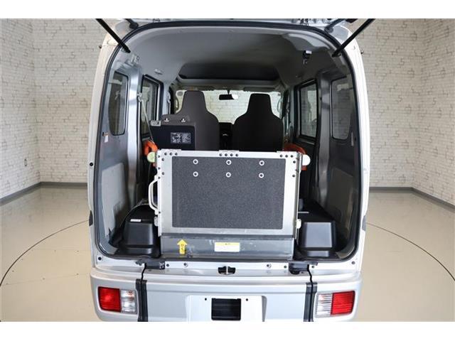 車椅子の乗り降りも安心です。