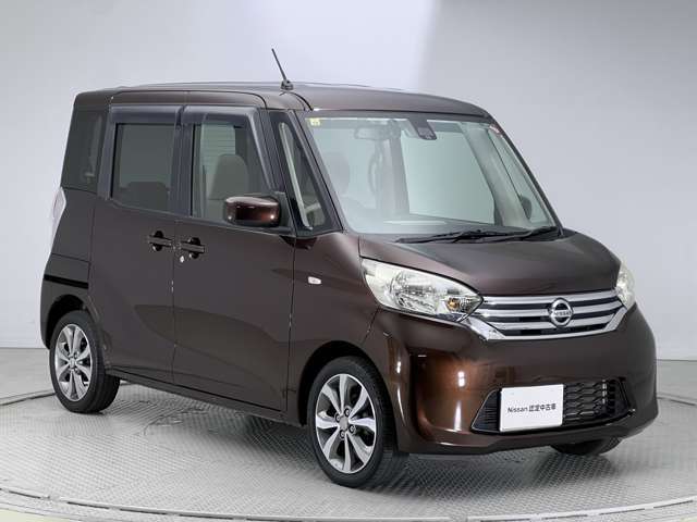 【車両状態証明書】査定協会公認のプロの検査員が公平かつ確かな基準で検査を実施。車両評価をもとに、安心しておクルマをお選びいただけます。