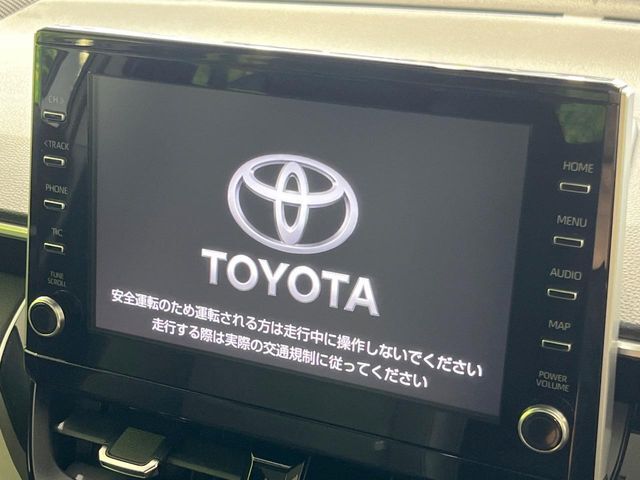 【ディスプレイオーディオ】お持ちのスマホやMP3プレイヤーとの無線接続で音楽再生が可能！コードで繋ぐわずらわしさも無く、手軽にお気に入りの音楽を楽しめます。