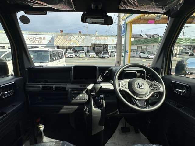 ★登録済未使用車につきましては、傷、凹み等一切ございませんので、新車と同様ですのでご安心ください！もしダメージがある場合は契約前に責任をもってしっかりとお伝えします！※試乗車や中古車は確認を要します！