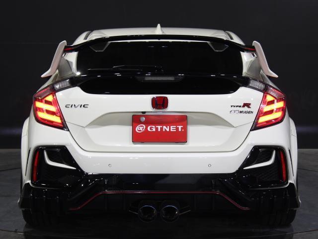 ご来店前にお問合せフォームから「来店予約」をお願い致します。予約ナシの当日のご来店については恐れ入りますがお電話で在庫確認をお願い致します。