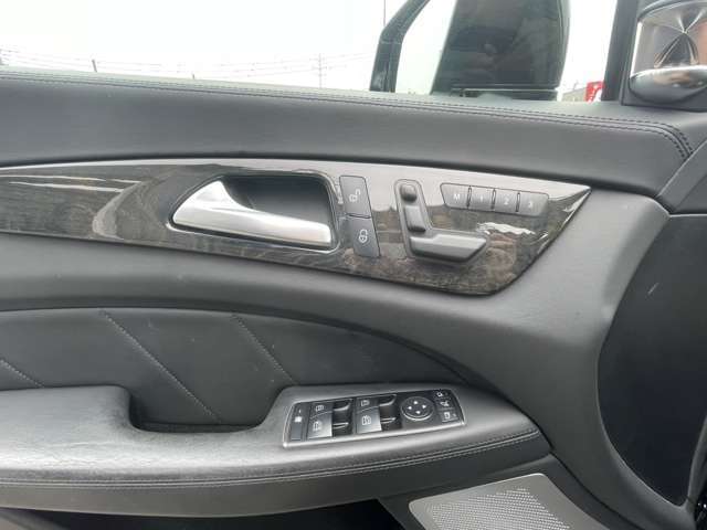 店舗はゆめタウン光の森店のすぐ近くにございます！