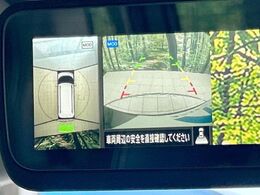 【三菱e-Assist】走行中に前方の車両等を認識し、衝突しそうな時は警報とブレーキで衝突回避と被害軽減をアシスト。より安全にドライブをお楽しみいただけます。