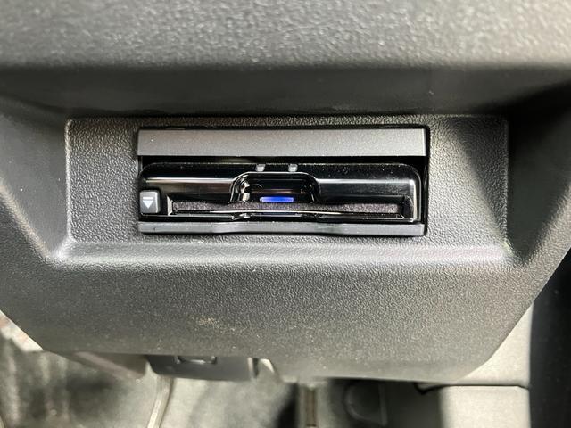 ETC搭載★高速道路の料金所も待たずにスイスイ。ETC専用出口も利用できます。高速道路で大活躍！