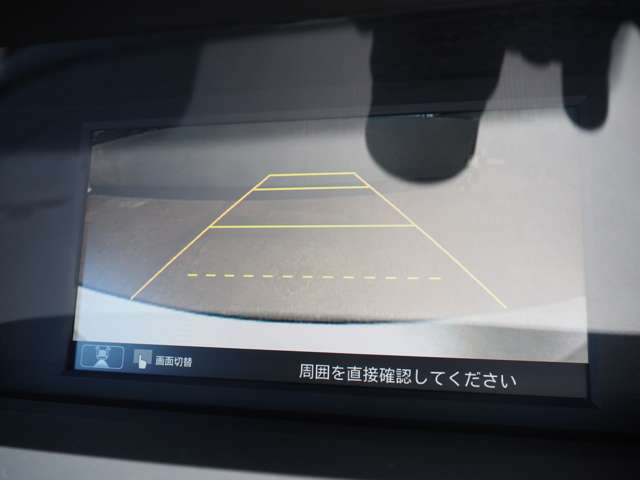 ☆純正メモリーナビ！CD、DVD、USB、BT接続、地デジTVの視聴も可能です♪バック、サイドモニター付きで駐車も楽々♪