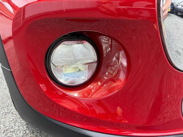 消費税、車検2年取得、登録、R7年度自動車税が全て含まれ金額です。別途有料保証、法定点検も承ります。