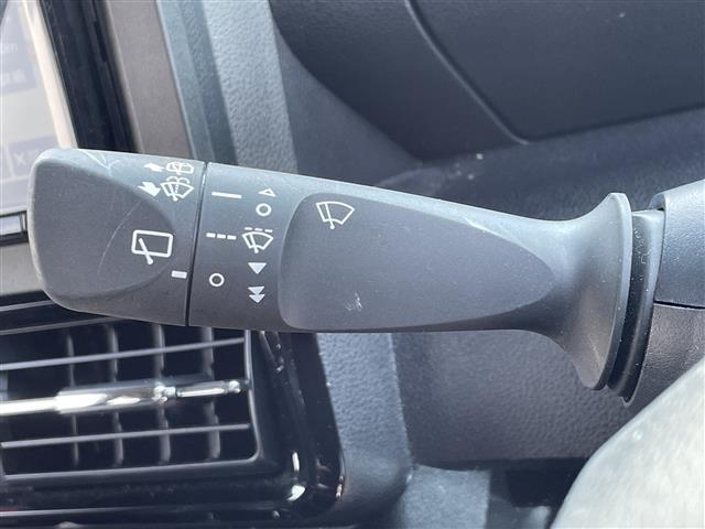 暑い夏でも寒い冬でも、車内に快適な空気を届けるので、いつでも快適な車内空間を創り上げます！