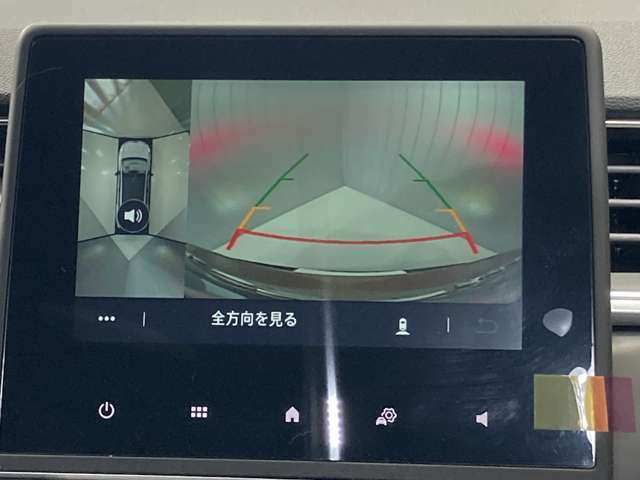 【360°カメラ】車を上から見下ろしているかのような映像で周囲の状況がひと目で確認、狭い駐車場に駐車するときも安心です♪♪