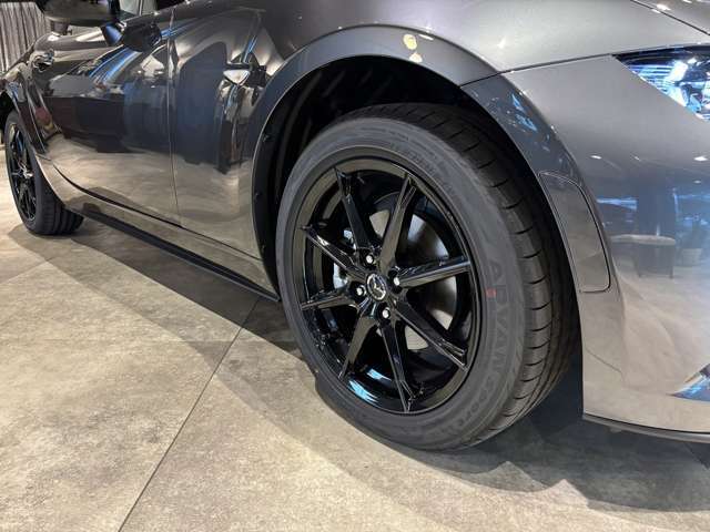 当社は「わかりやすい総額表示」を心がけております。 掲載総額には★自動車税★自賠責保険★取得税★重量税★登録手続費用★保証付整備費用★消費税★リサイクル預託金★記載オプション、すべてが含まれています。