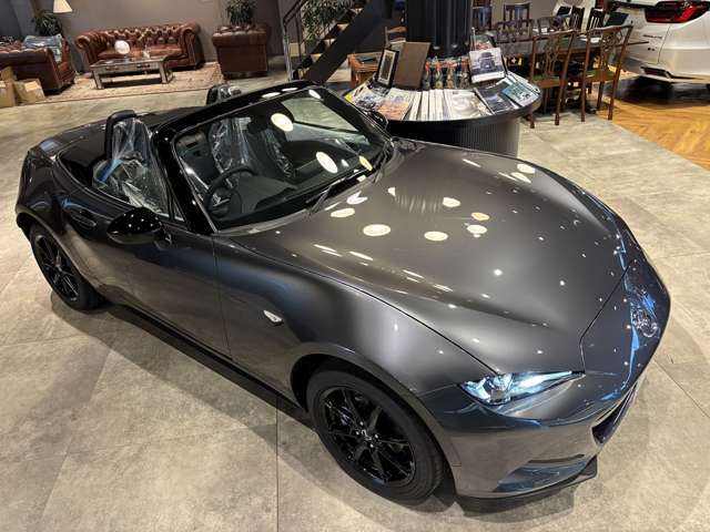 当社は「わかりやすい総額表示」を心がけております。 掲載総額には★自動車税★自賠責保険★取得税★重量税★登録手続費用★保証付整備費用★消費税★リサイクル預託金★記載オプション、すべてが含まれています。