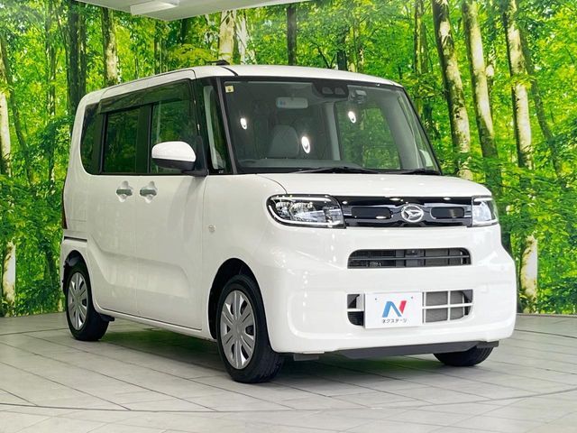 大好評のボディコーティング「弾スプラッシュコート」もご納車までに施工可能。通常のガラスコートと異なる、耐久年数6年の無機質ガラスコーティングが、ボディをキレイな状態に保ってくれます。