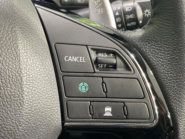 【マイパイロット】高速道路での長距離走行が楽に！！渋滞時と巡回走行のシーンで、アクセル・ブレーキ・ステアリングを自動で制御し、長距離運転の負担を軽減してくれます♪