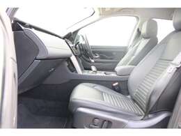 ナビシートでもゆったりドライブをお楽しみいただけます。