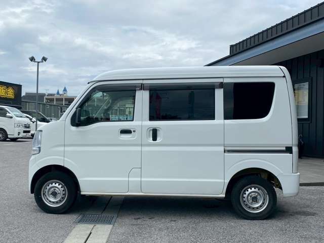 スリークロス滋賀店は自社の大型整備工場と提携しております！御購入後の修理・車検等のアフタフォローも充実です！