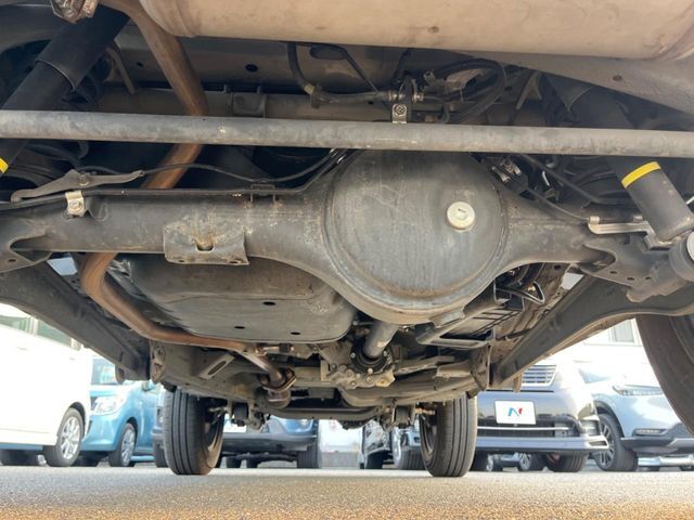 下回りがきれいなうちに、防錆加工の施工がオススメ。降雪地域はもちろん、沿岸部にお住いの方や、趣味でマリン・ウィンタースポーツをされる方にご好評いただいております。