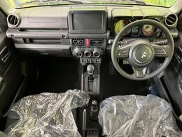 グループ総在庫数約30，000台！！全国の系列店からメーカー・車種問わずご紹介出来るので、あなたにピッタリのお車が見つかるはずです♪まずはお問い合わせ下さい☆