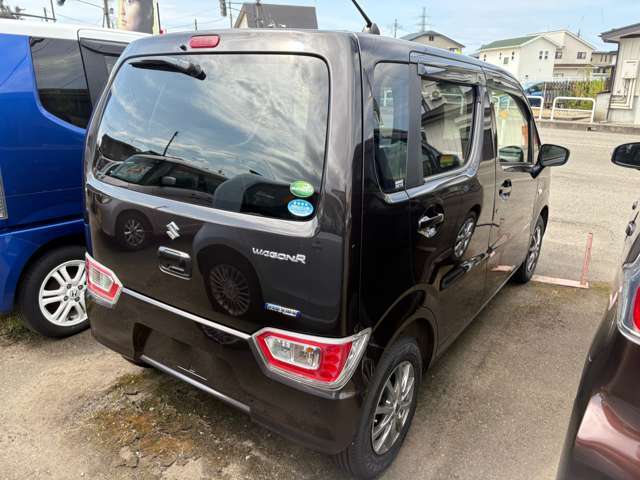 【アクセス】STオート本店 ： 北陸自動車道 中之島見附IC下車　長岡東バイパスより高畑IC右折200m　右手にセンター有ります。