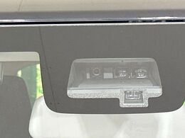 【スズキ　セーフティサポート】走行中に前方の車両等を認識し、衝突しそうな時は警報とブレーキで衝突回避と被害軽減をアシスト。より安全にドライブをお楽しみいただけます。