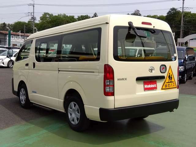 平成26年式 ハイエースワゴン 2.7 幼児バス