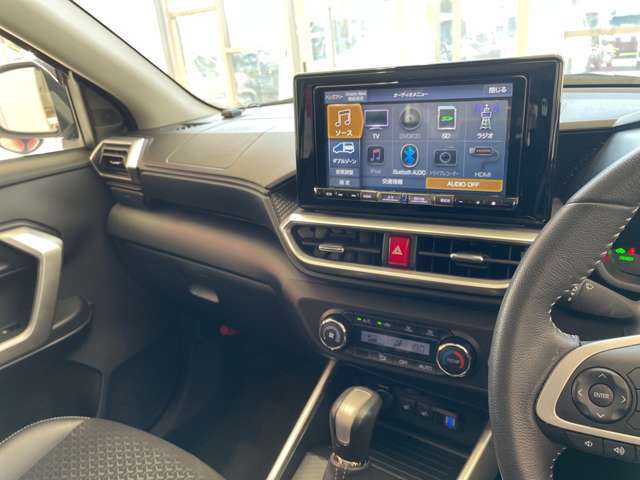 安心の認証整備工場できちっと整備いたします！お車の品質にこだわり、点検作業を実施！お客様に自信を持ってご納車いたします！