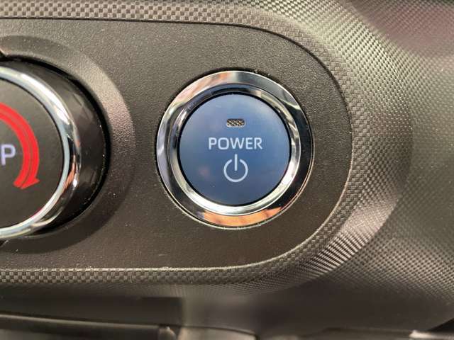 充実のカフェも併設しておりますので、楽しくお車をお探しいただけます！