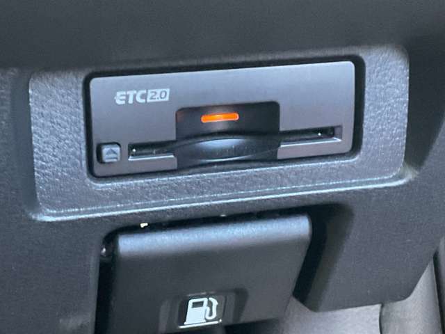 ETC2.0です。セットアップを完了してから納車となりますので、すぐにご利用頂けます。