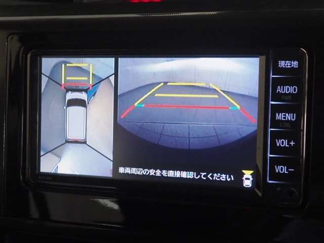 フロントカメラ付きです。