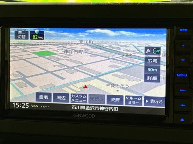 WECARSの店舗にはキッズコーナーがございます！お子様連れのお客様もごゆっくり車選びをお楽しみいただける空間です！