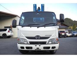 手の届きやすいところで簡単操作ができる空調付き！オールシーズンお好みの温度調節ができます。