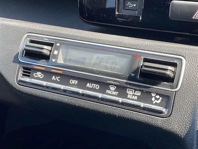 気になる車はすぐにお問い合わせください！画面右側の0066から始まる無料ダイヤルからお問い合わせ下さい！専門スタッフがお車のご質問にお答えいたします！