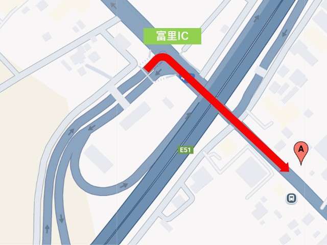 富里ICを降りて右折し、20メートルほどの場所にございます！車での来店が難しい場合、送迎致しますのでご安心ください。