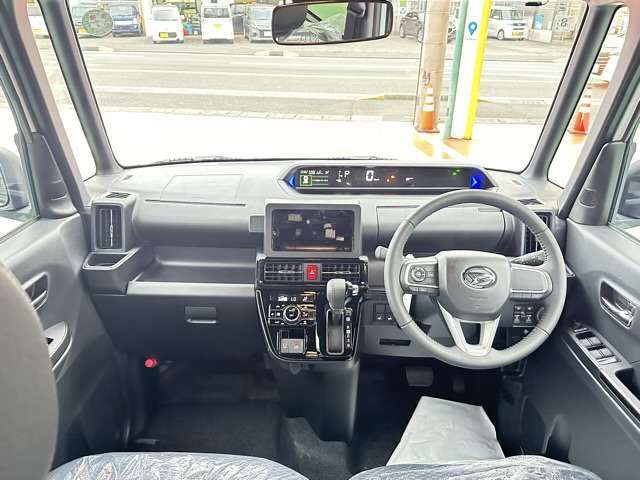 ★修復歴車一切ありません！それどころか、弊社の仕入在庫につきましては、フェンダー、ボンネット、ドアパネル等の交換歴、修理歴のある車両は基本的に仕入れを行いませんので高品質な車両のみ在庫で揃えています！