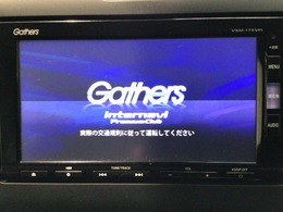【オーディオ機能】ナビに一体のオーディオは、フルセグTVの他にDVD/CDプレーヤーを装備♪もちろんFM/AMラジオもお聞きいただけますよ♪