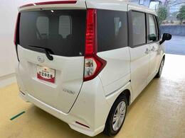 当店では車両本体価格以外に、諸費用を含めた支払総額も表示しておりますので、お客様の予算にピッタリのおクルマお選びができます。コーティングやJAFをセットにしたオトクな購入パックも好評です。