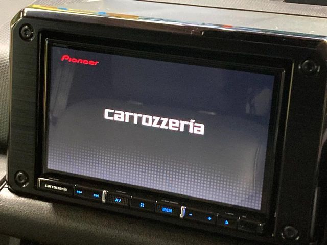 【ナビゲーション】使いやすいナビで目的地までしっかり案内してくれます。各種オーディオ再生機能も充実しており、お車の運転がさらに楽しくなります！！