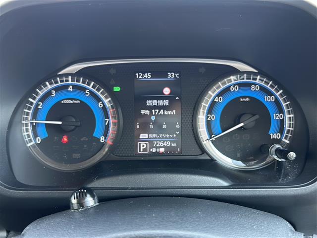 【スピードメーター】メーターがシンプルで見やすく運転しやすいですね！