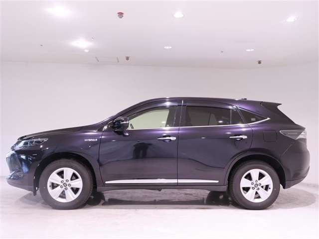 ★★★トヨタ認定中古車★★★　中古車の総合評価や内外装の状態などを一目で分かるよう、トヨタ車のプロの検査員が実施した「車両検査証明書」をご用意しております。