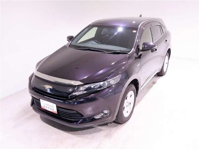 ★★★トヨタ認定中古車★★★　1年間走行距離無制限の「ロングラン保証」が付いています。全国約5,000ヶ所のトヨタのお店で保証修理可能です。お出かけ先でも安心です。選べる延長保証もご用意しています。