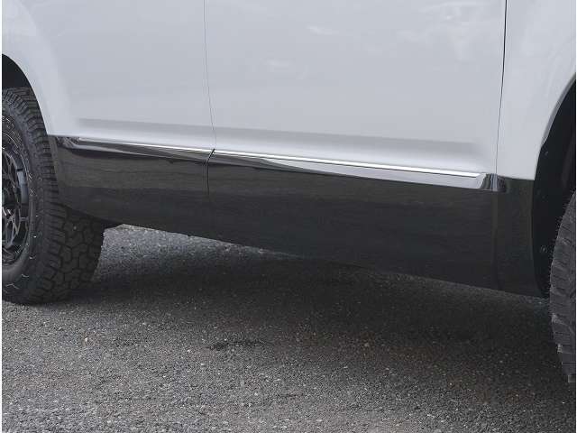 ■令和7年式　デリカD：5　シャモニー電動ステップ装着車8人乗り入庫★即納台数多数取り揃え！気に入っていただけるお車ご提案します☆ご来店お待ちしております。シーアールエス横浜店045-532-9000