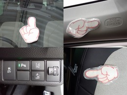 Honda SENSING搭載！ミリ波レーダーと単眼カメラで、クルマの前方の状況を認識。ブレーキやステアリングの制御技術と協調し、安心・快適な運転や事故回避を支援する先進のシステムです。