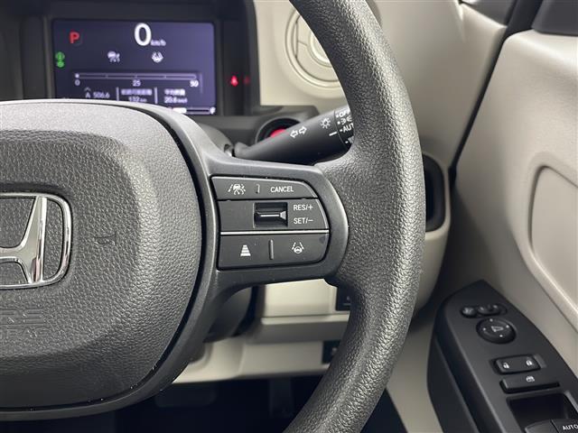 【運転席操作部】快適なドライブを楽しむための機能が装備されています！運転席から触れるので、使いやすいです！除菌プランいれていただくと、さらに清潔で安心していただけます！
