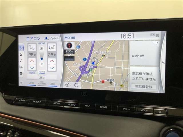 【SDナビゲーションシステム+JBLプレミアムサウンドシステム】横長の12.3インチディスプレイ！14スピーカーと高性能なJBL専用アンプを装備！室内全体に力強く表情豊かなサウンドを響かせます！