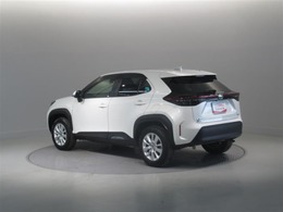 ご覧の車両以外にも多数のU-Carを展示販売しております。