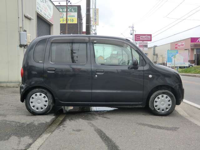支払総額には車検費用・諸手続費用すべてが含まれております。圏内登録（三河・豊田・岡崎ナンバー）であれば店頭乗出し金額！