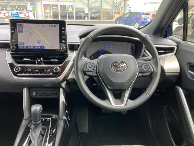 アイポイントが高くゆったり運転できます。